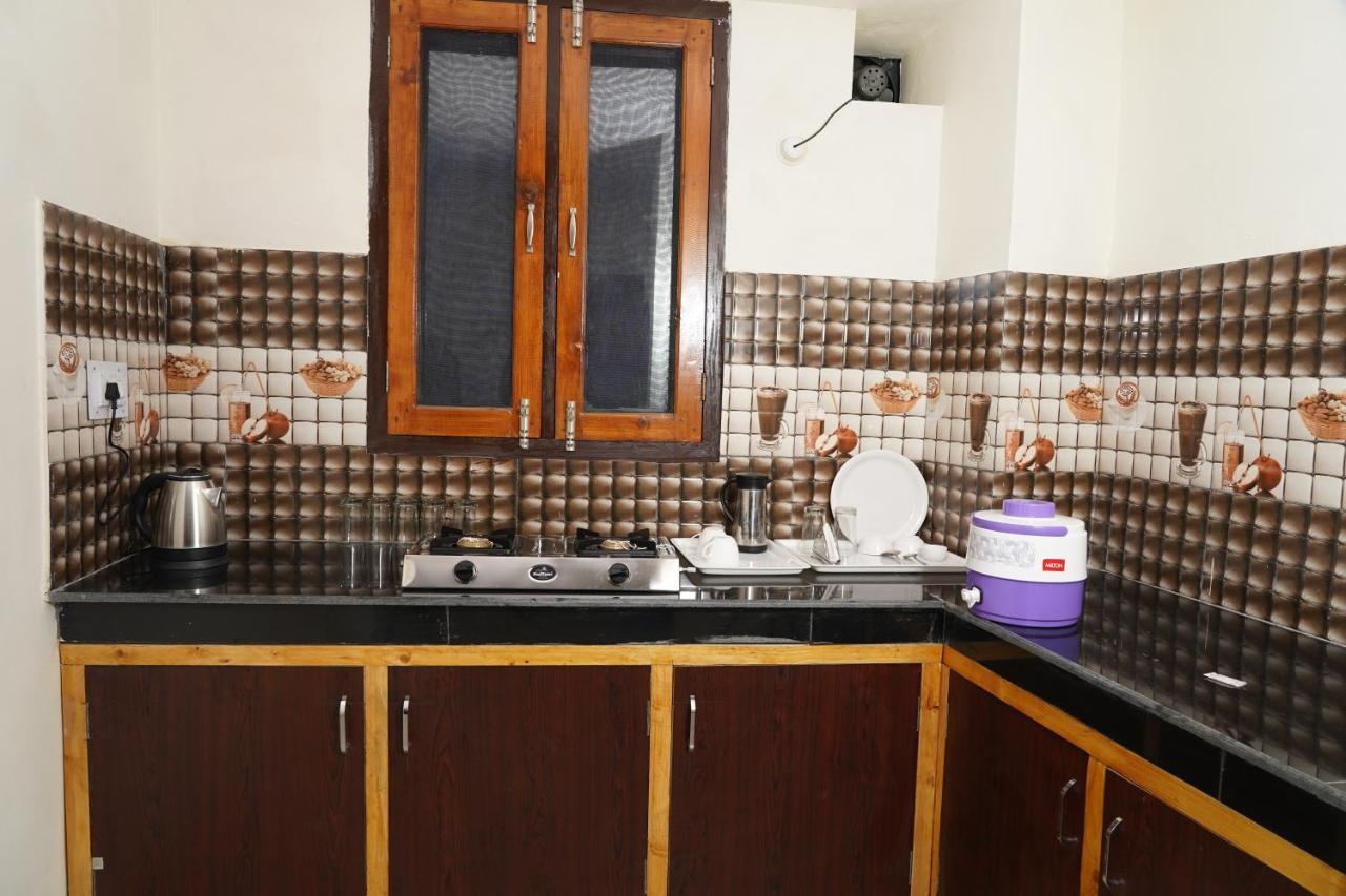 Shimla Pines Homestay Экстерьер фото